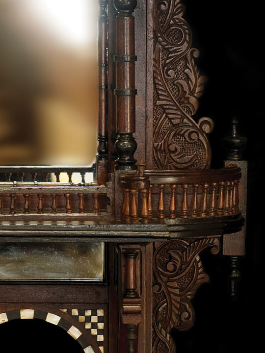 arabesque_wall_hanging_with_mirror_a