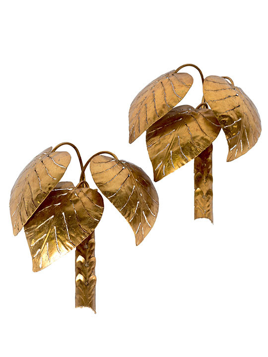 Vintage Brass leaf sconce with 3 lights