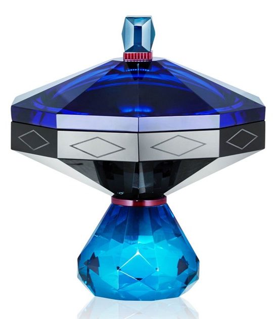 b_HAMPTONS-BONBONNIERE-Reflections-Copenhagen-325708-rel229b3b89